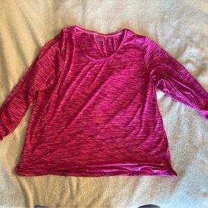 Spalding size 3x shirt